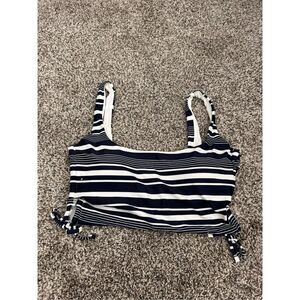 ‼️Sale‼️Aerie black and white striped bikini top size medium